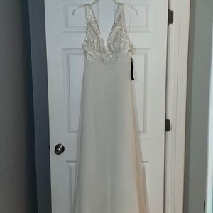 White Formal / Wedding Dress Lulu’s
